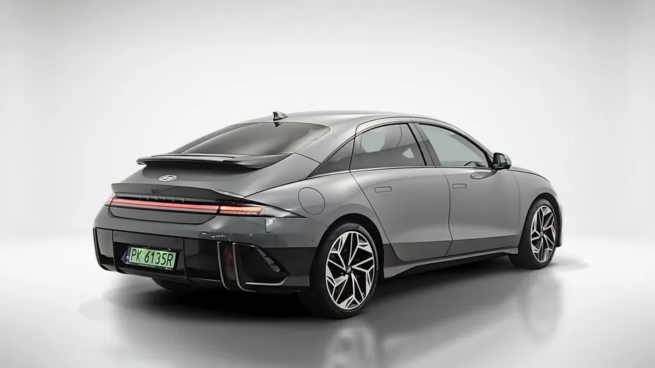 HYUNDAI Ioniq 6 -