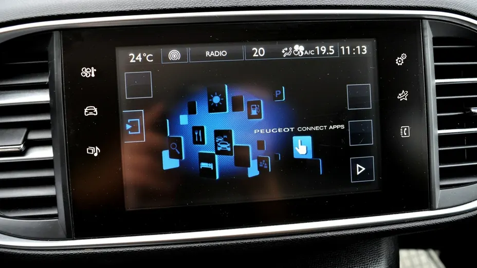 PEUGEOT 308 -