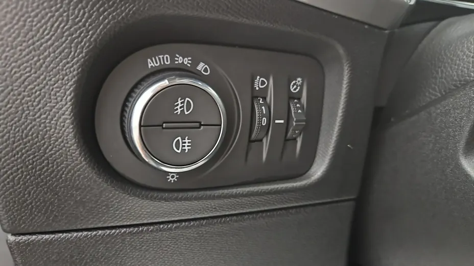 OPEL Mokka -