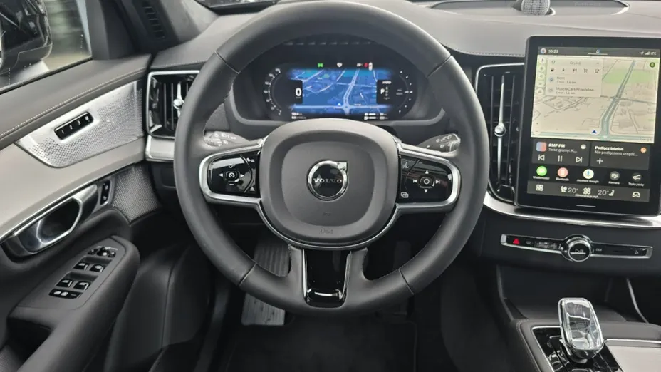 VOLVO XC90 -