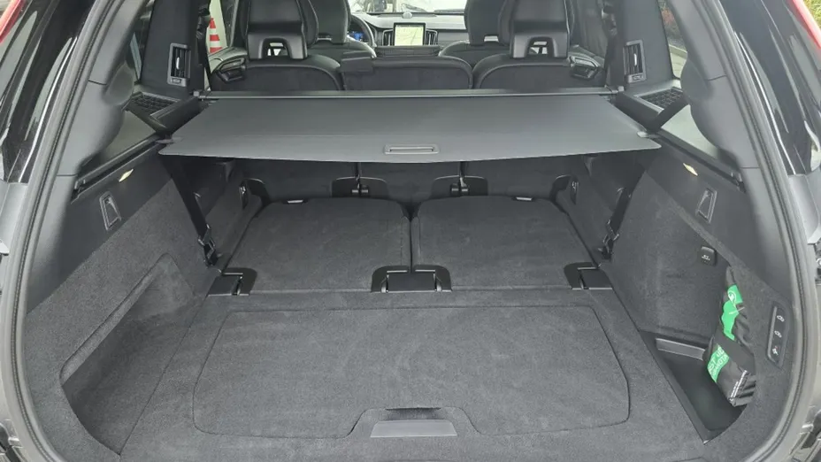 VOLVO XC90 -