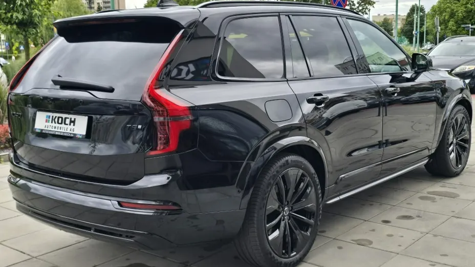 VOLVO XC90 -