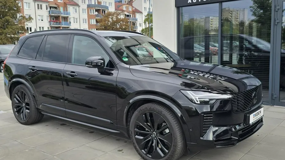 VOLVO XC90 -
