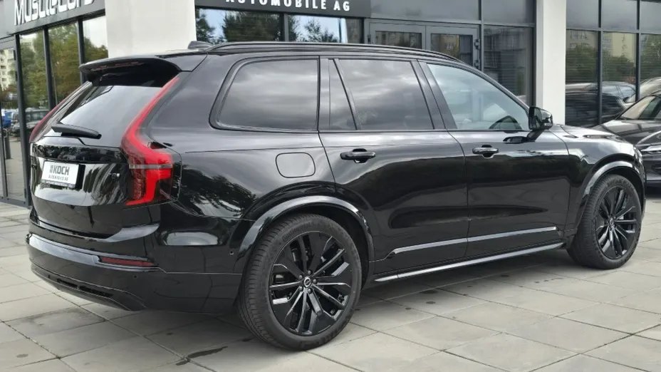 VOLVO XC90 -