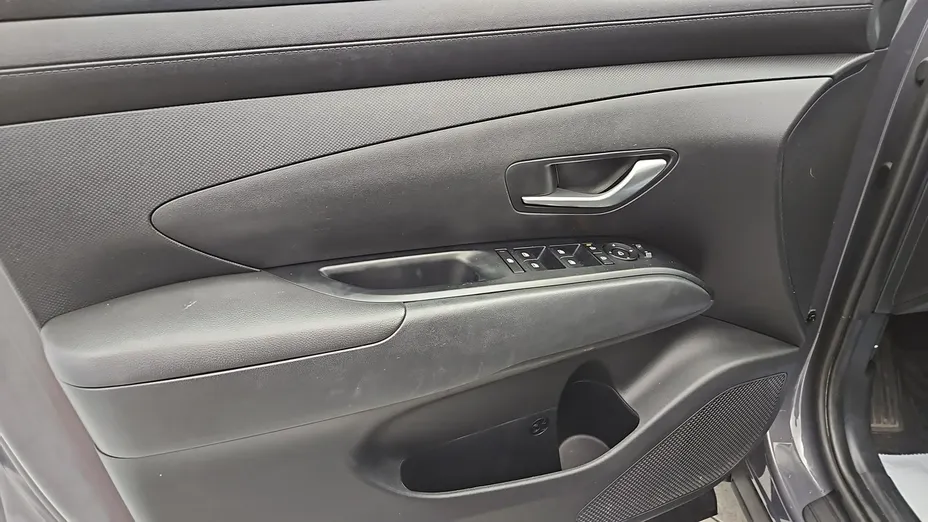 HYUNDAI Tucson -