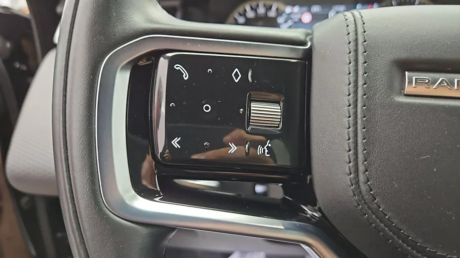 LAND ROVER Range Rover Velar -