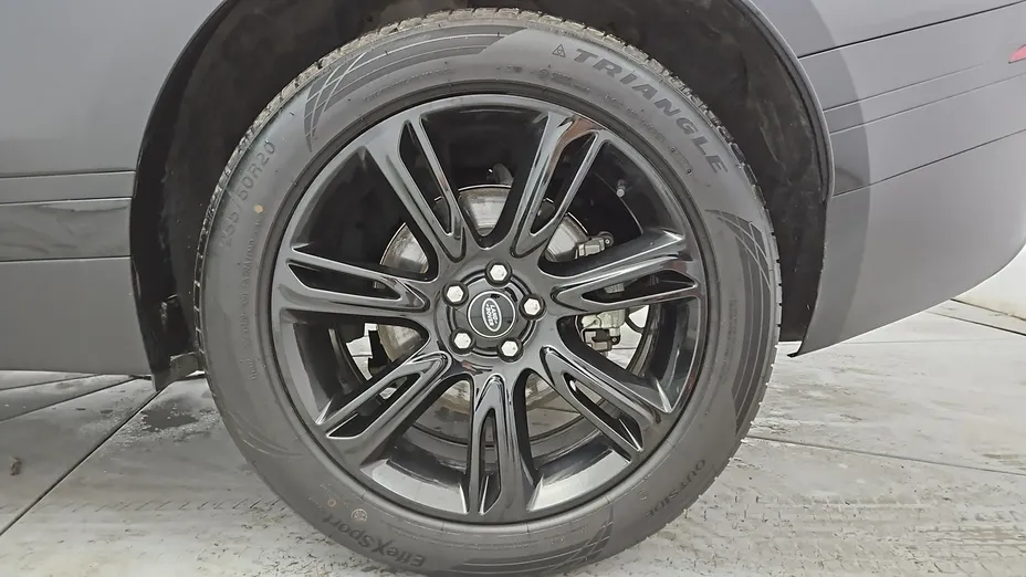 LAND ROVER Range Rover Velar -