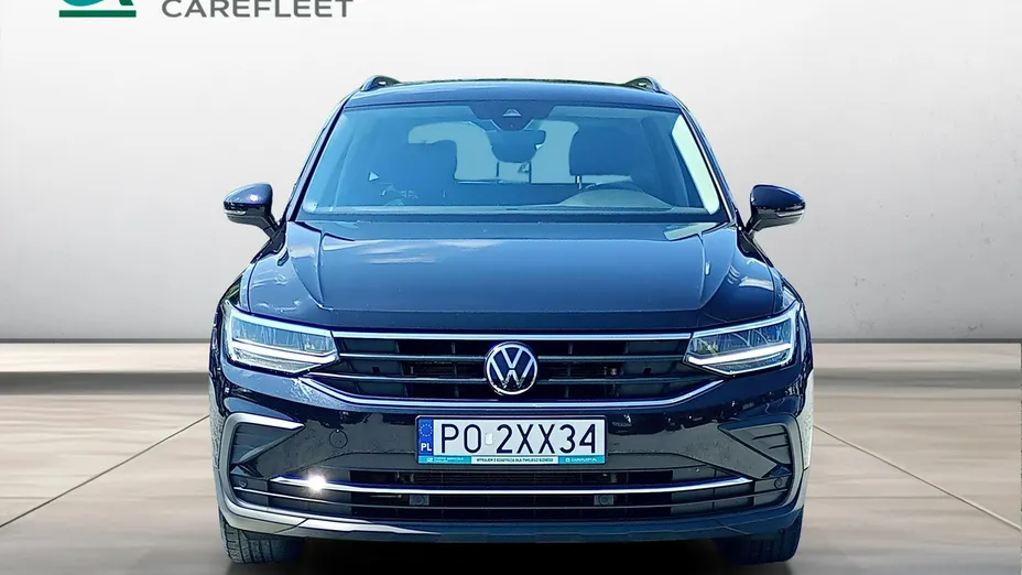 VOLKSWAGEN Tiguan -