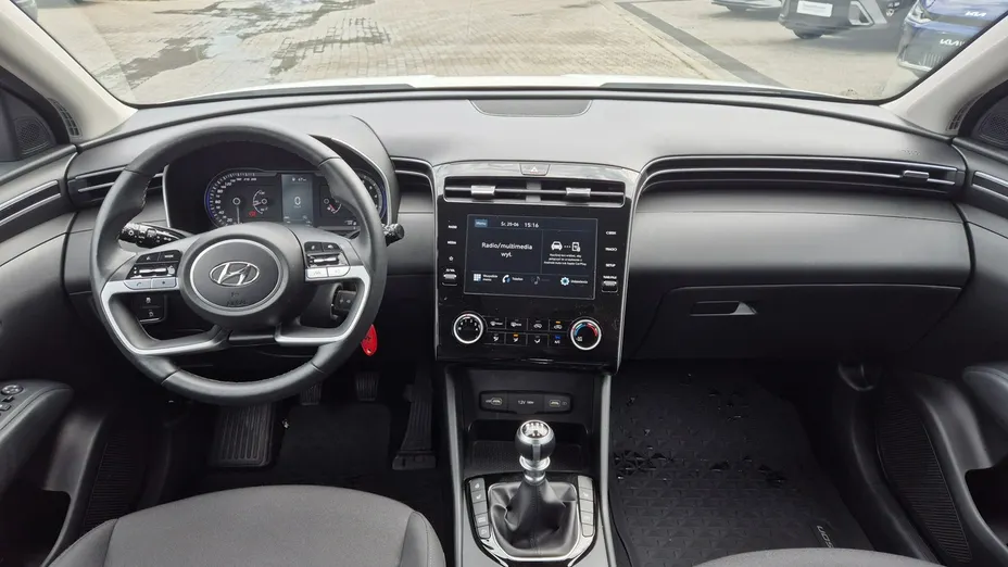 HYUNDAI Tucson -