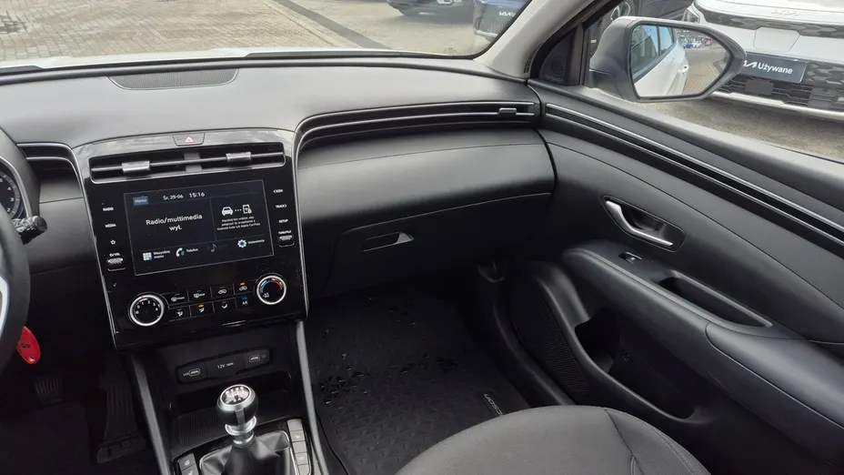 HYUNDAI Tucson -