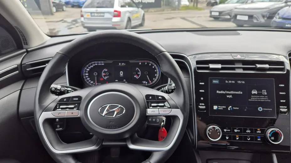 HYUNDAI Tucson -