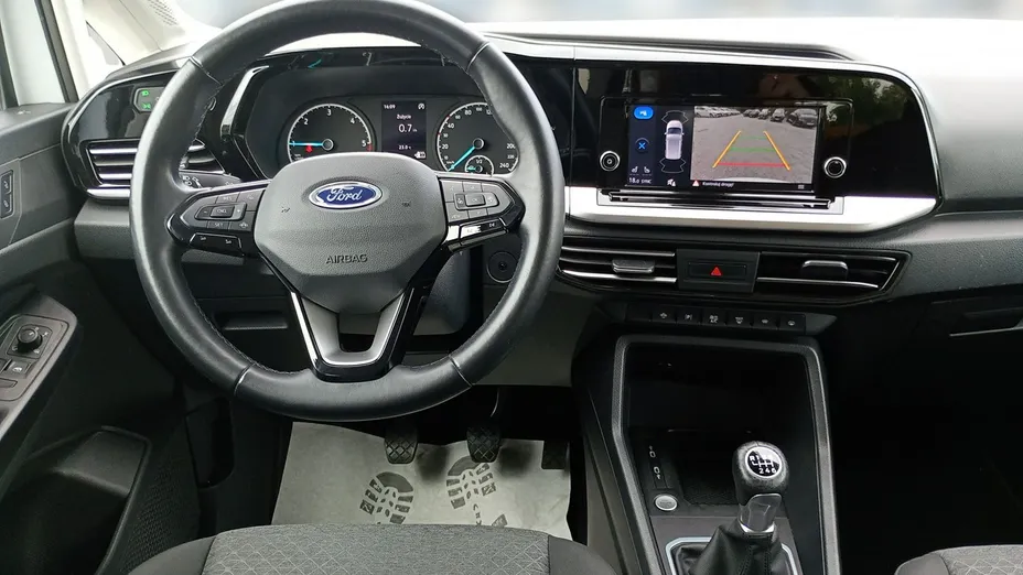 FORD Tourneo Connect -