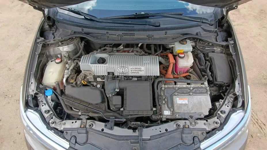 TOYOTA Auris -