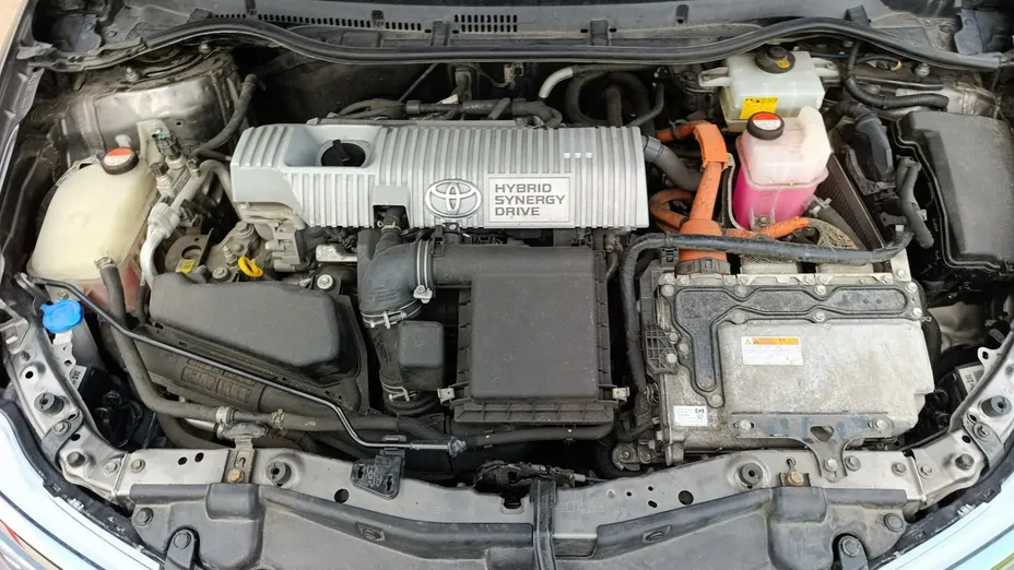 TOYOTA Auris -