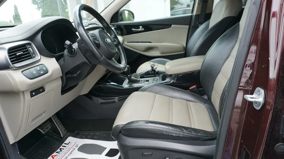 KIA Sorento -