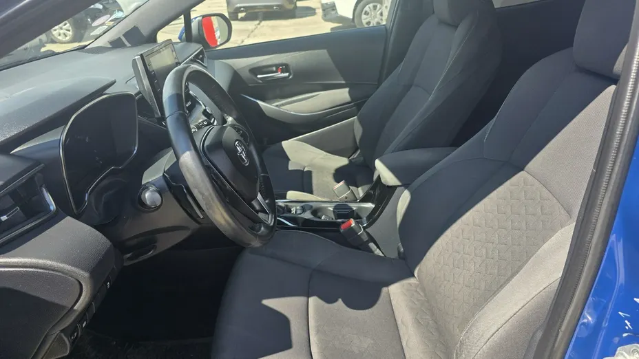 TOYOTA Corolla -