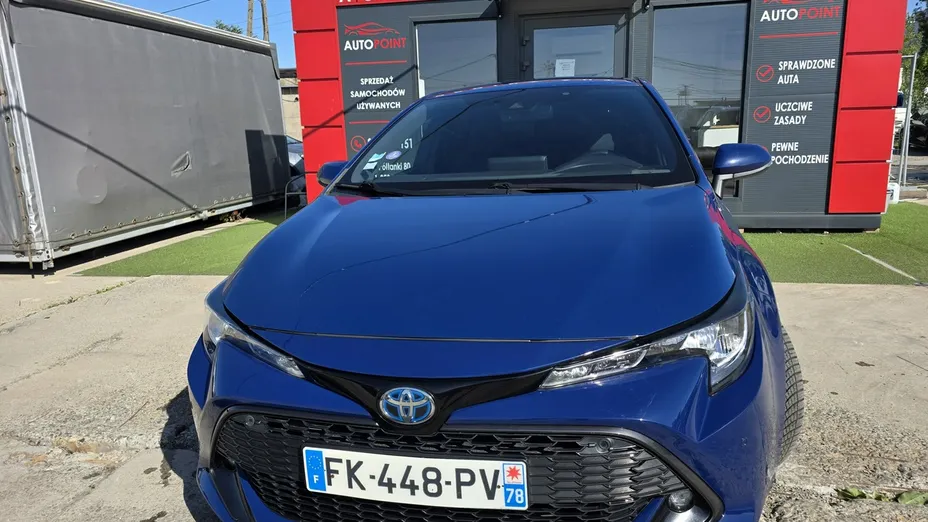 TOYOTA Corolla -