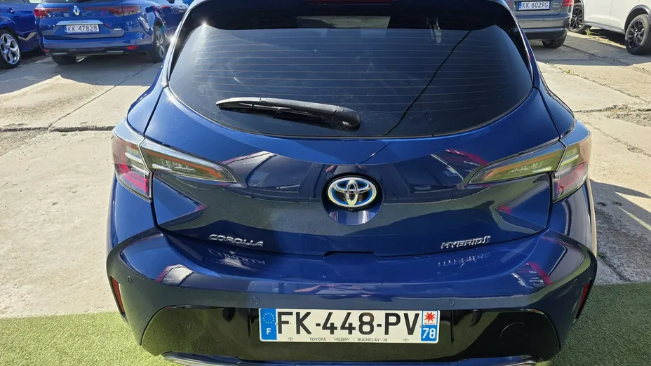 TOYOTA Corolla -