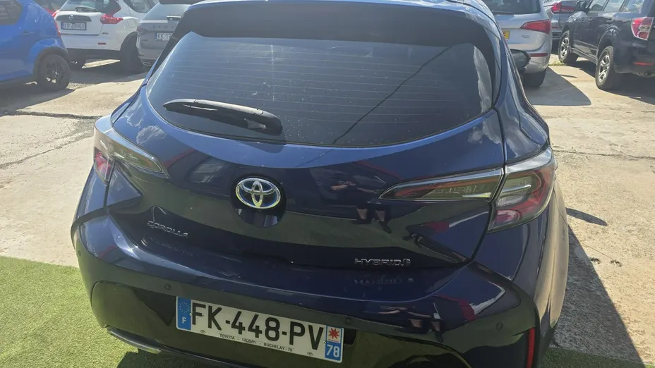 TOYOTA Corolla -