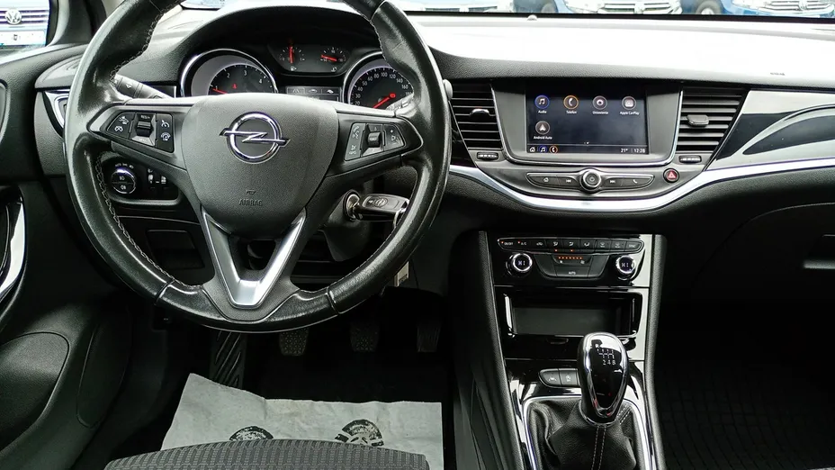 OPEL Astra -