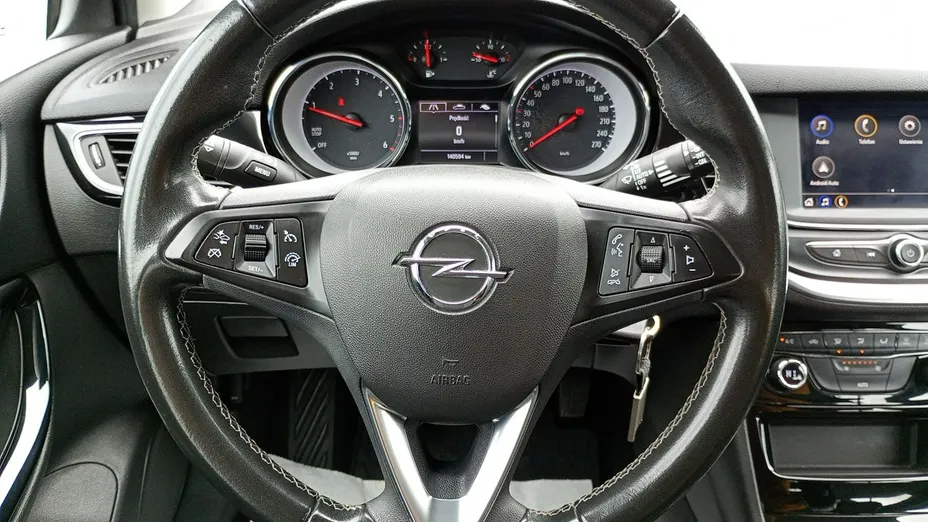 OPEL Astra -