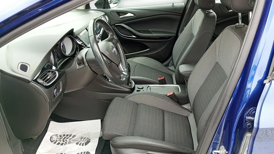 OPEL Astra -