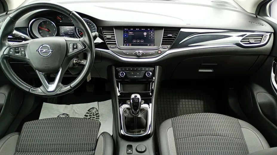 OPEL Astra -