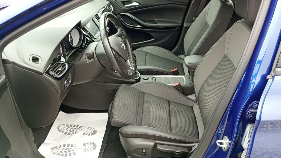 OPEL Astra -