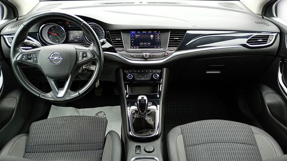 OPEL Astra -