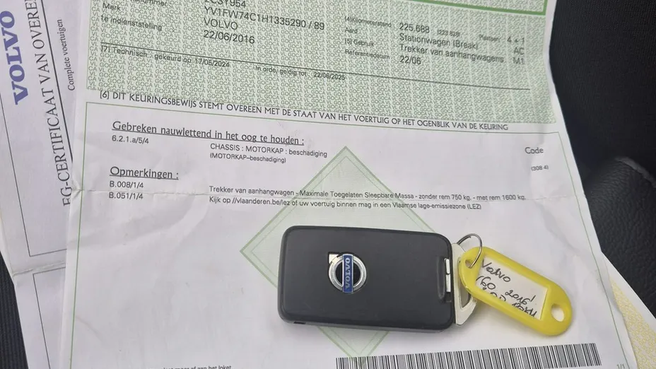 VOLVO V60 -