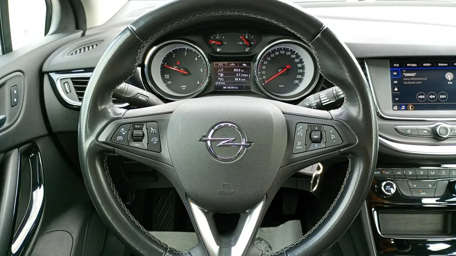 OPEL Astra -