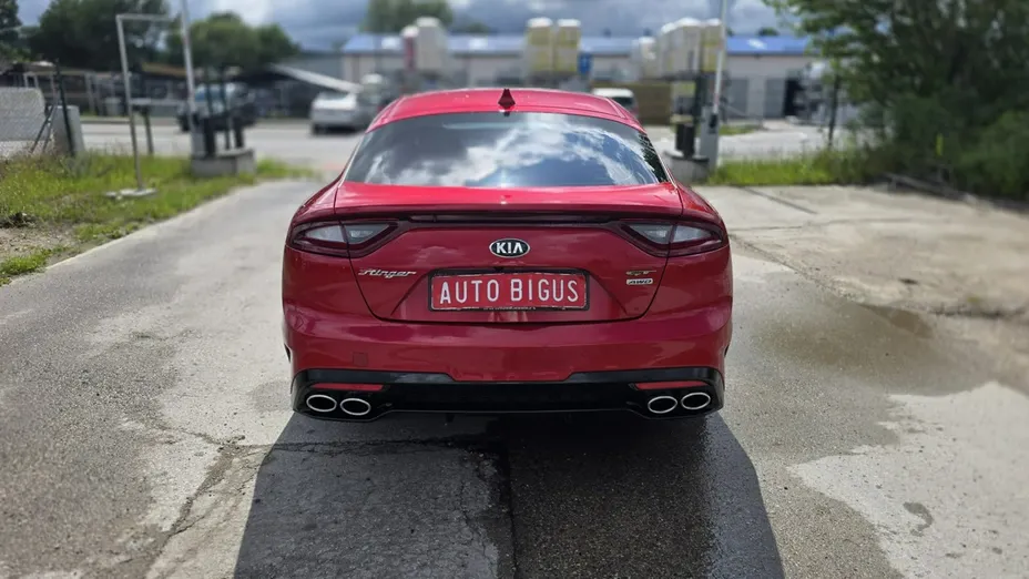 KIA Stinger -