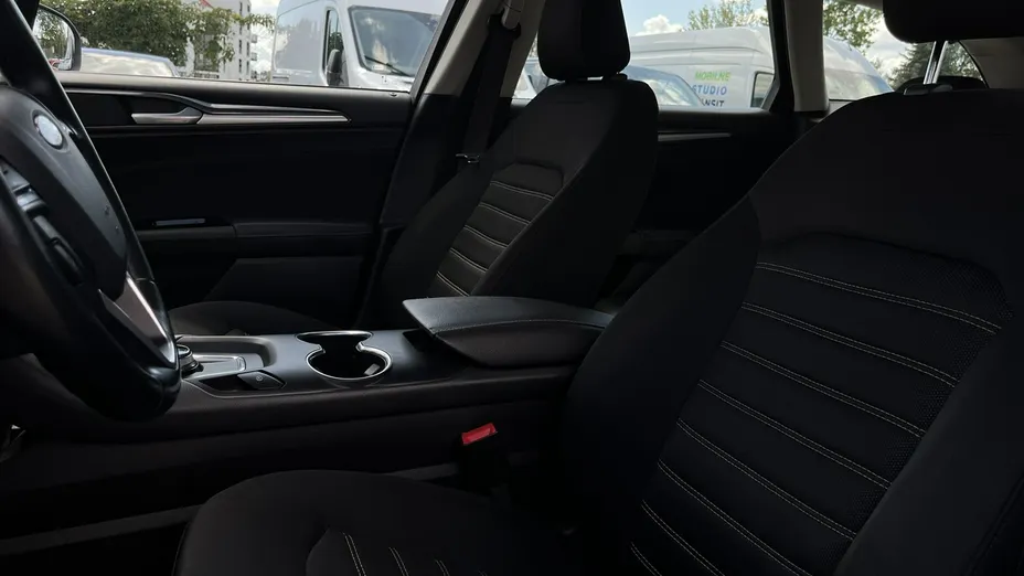 FORD Mondeo -