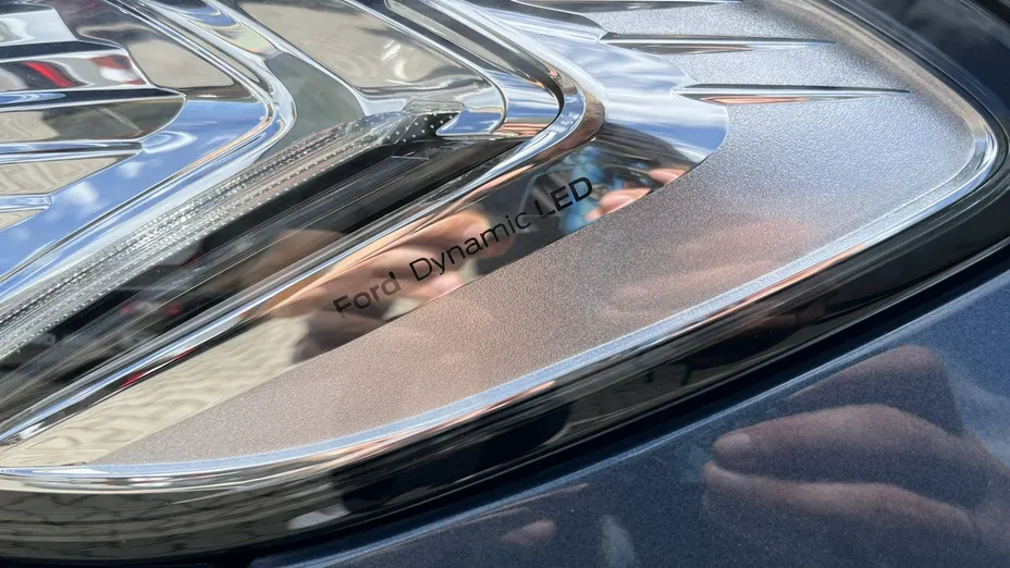 FORD Mondeo -