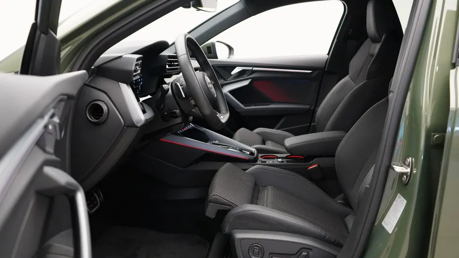 AUDI A3 Limousine -