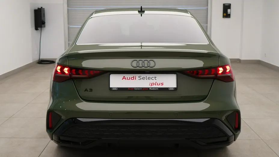 AUDI A3 Limousine -