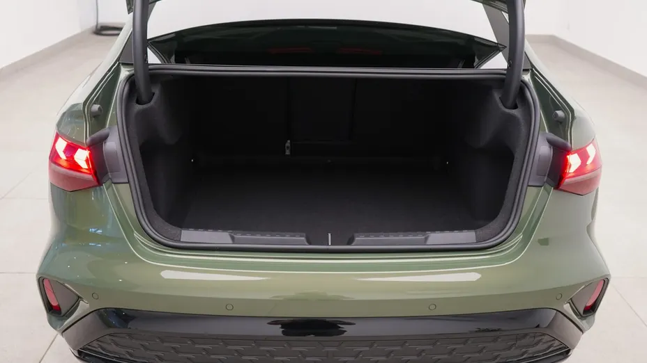 AUDI A3 Limousine -