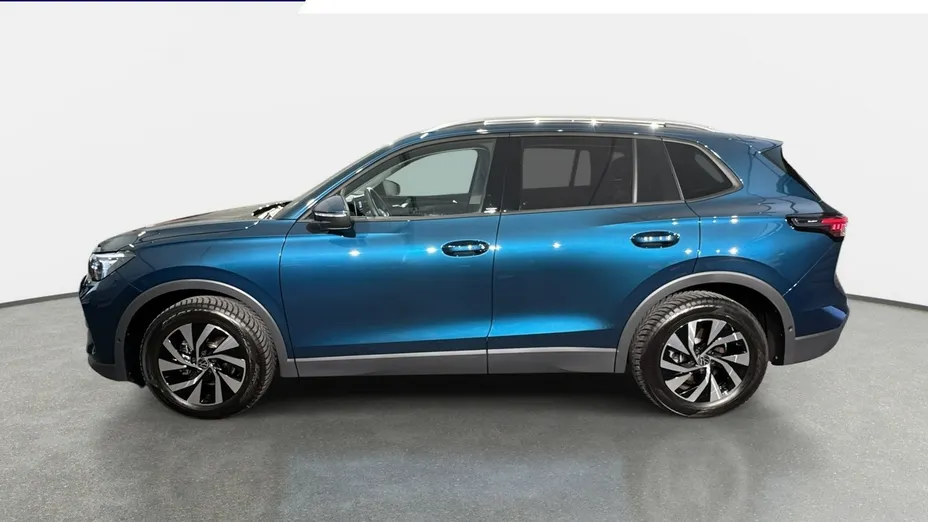 VOLKSWAGEN Tiguan -