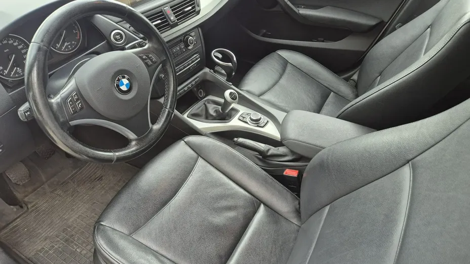 BMW X1 -