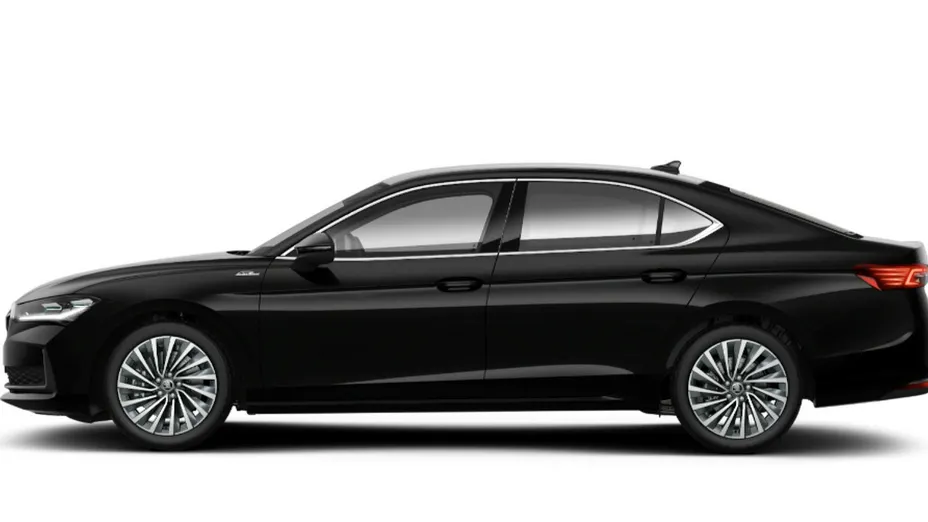 SKODA Superb -