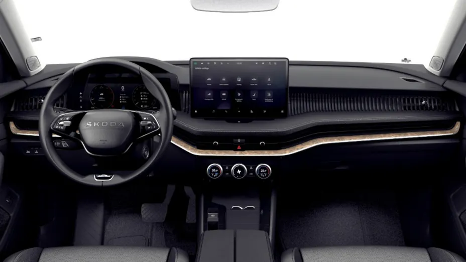 SKODA Superb -
