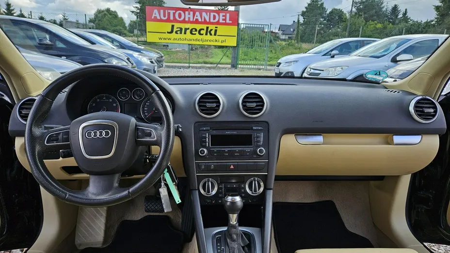 AUDI A3 -