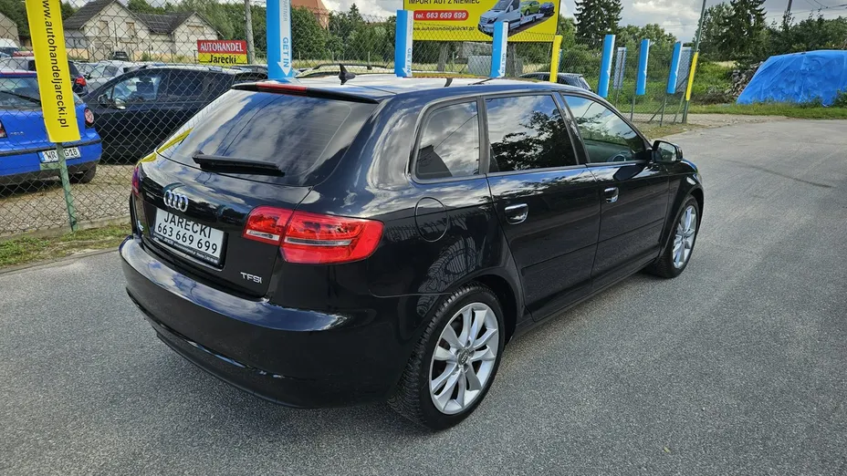 AUDI A3 -