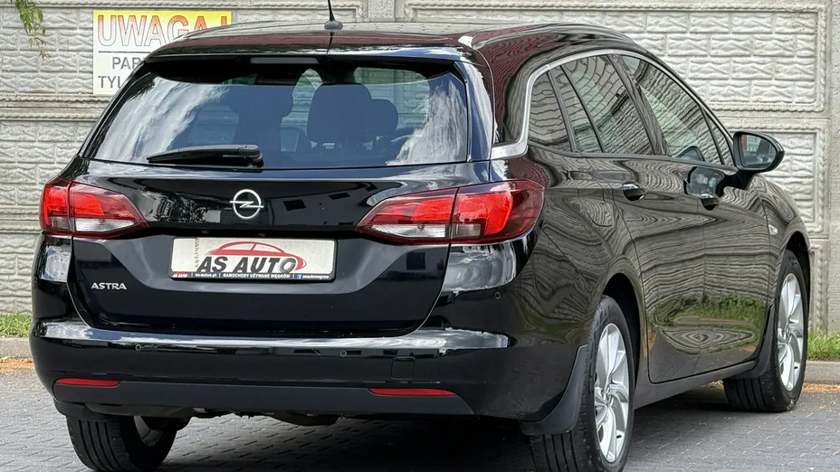 OPEL Astra -