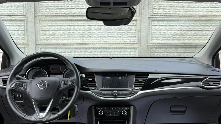 OPEL Astra -