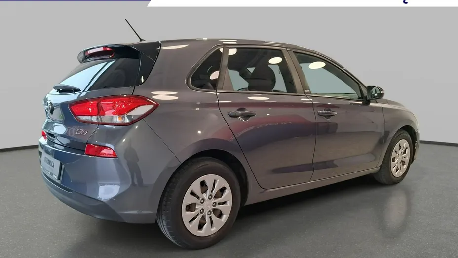 HYUNDAI i30 -