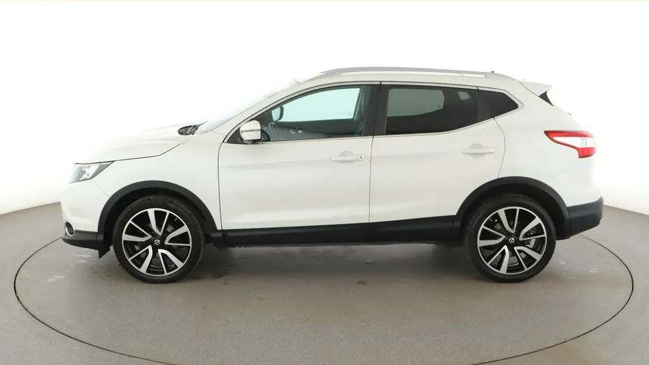 NISSAN Qashqai -