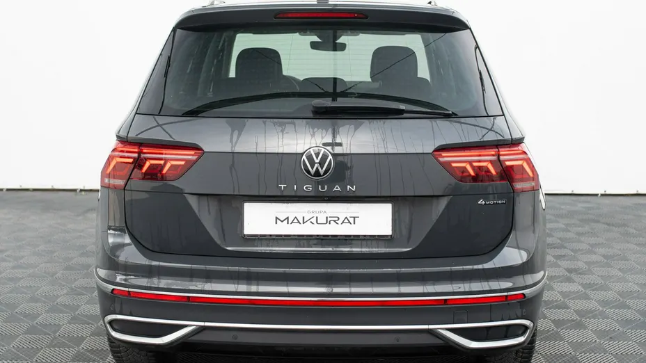 VOLKSWAGEN Tiguan -