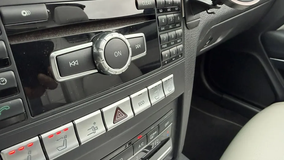 MERCEDES-BENZ E Klasa -