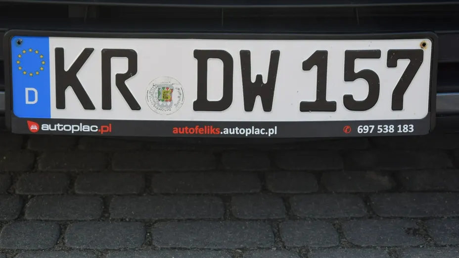 RENAULT Clio -